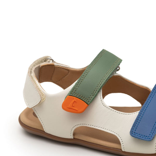 Sandálias Explorer Tapioca(marcha adquirida) - Tip Toey Joey