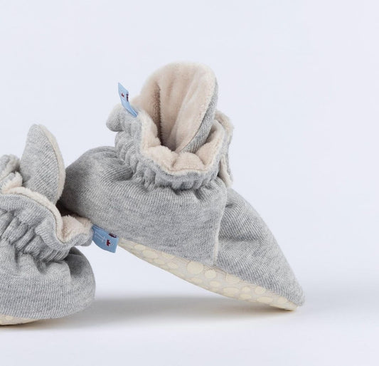 Baby Booties Fluffy Silver Pavlova - Zás Trás for Babies