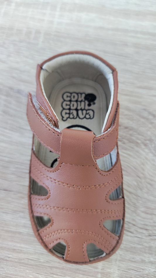 Sandálias Coucouçava-Lola Brown