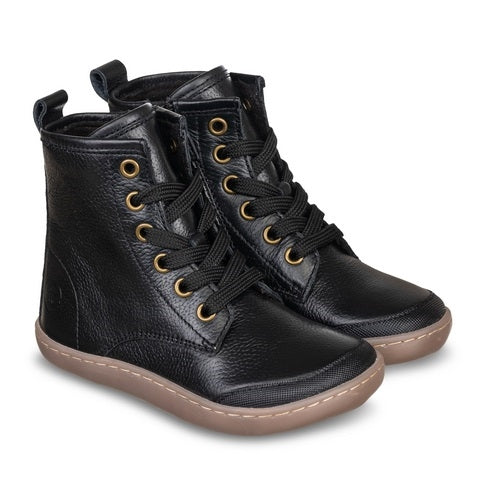 Botas de pele com cordoes Negro- Chetto