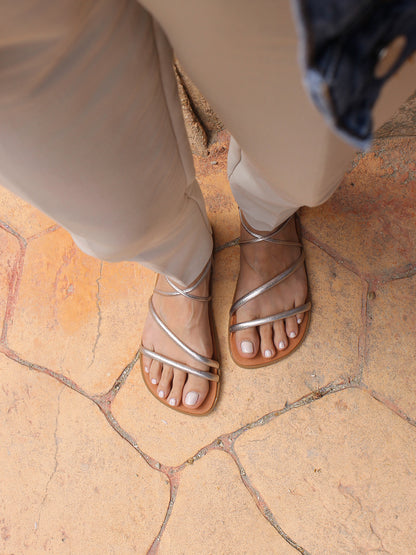 Sandalias Aitana Dourada- Mum barefoot