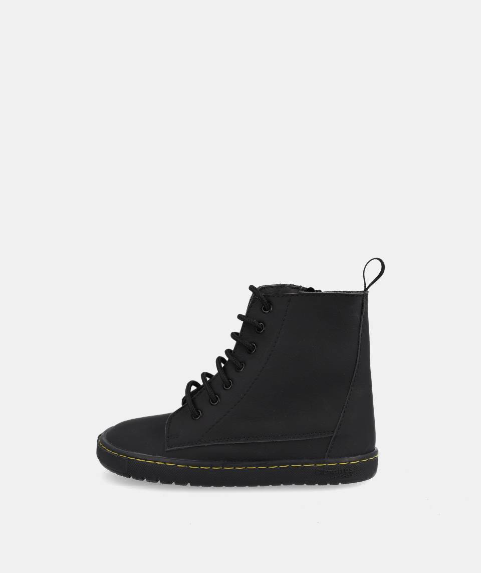 Botas Chicago Negro -Blanditos By Crio's