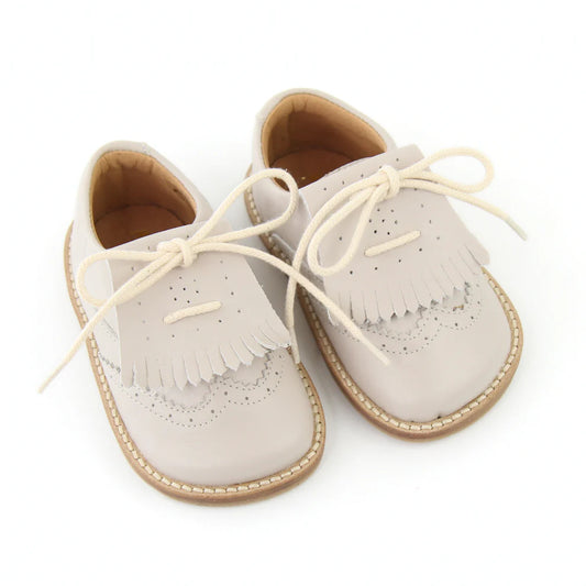 SIMBA BABY BEGE - Carneira Barefoot em Pele- Barebuds