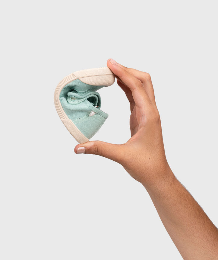 LONA MERCEDES MENTA- Igor