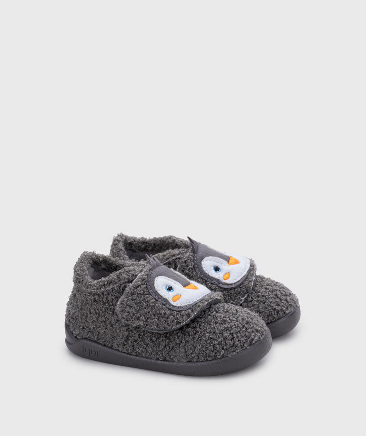 Pantufas Homie Pinguim Antracita -Igor