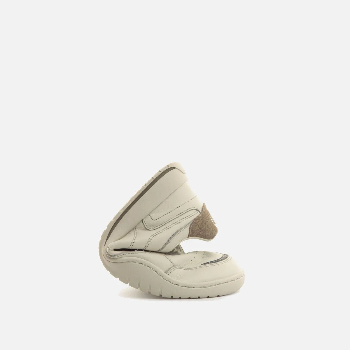 Sapatilhas Mustang free-Nappa Leather Crudo/Cow Suede Arena