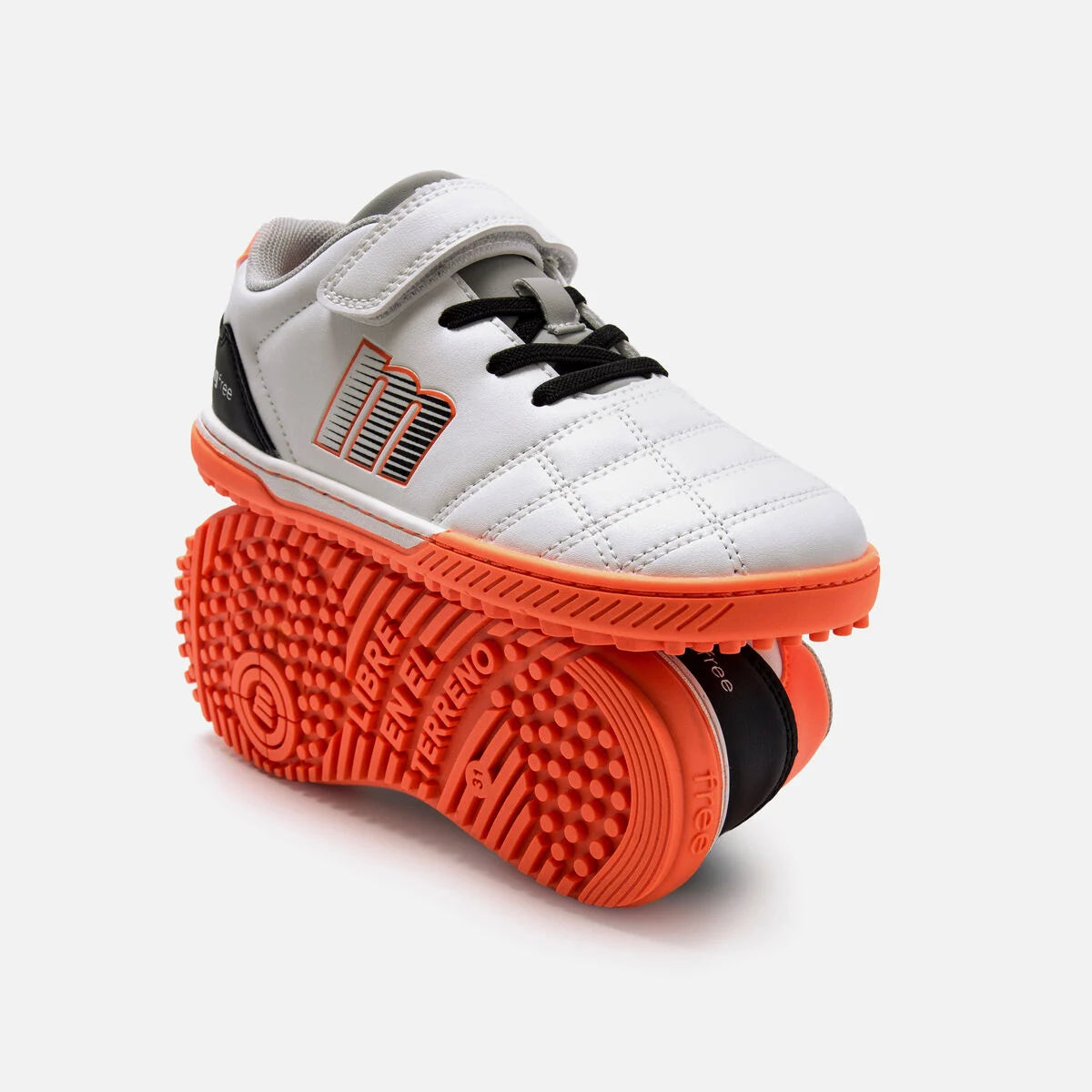 Chuteiras de Futebol Mustang Free Play- Branco e Laranja