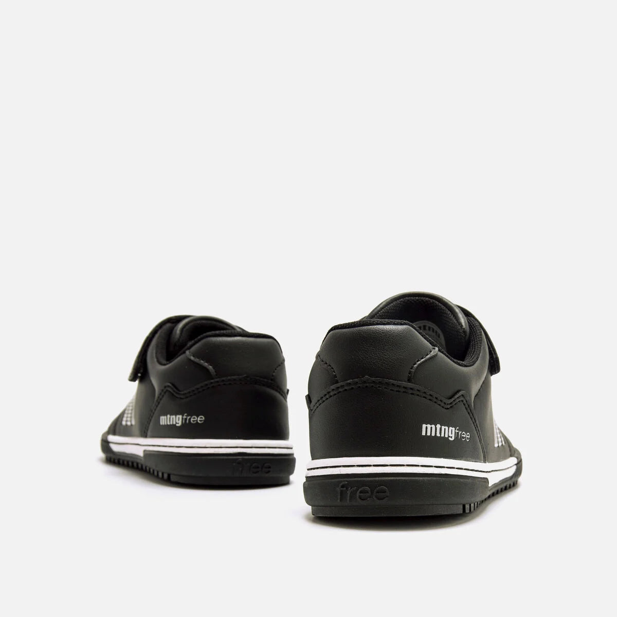 Chuteiras de Futebol Mustang Free Play-Preto