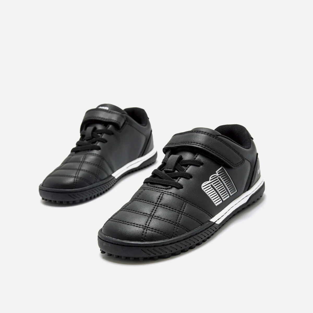 Chuteiras de Futebol Mustang Free Play-Preto