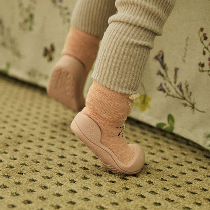 Attipas  Rabbit Pink